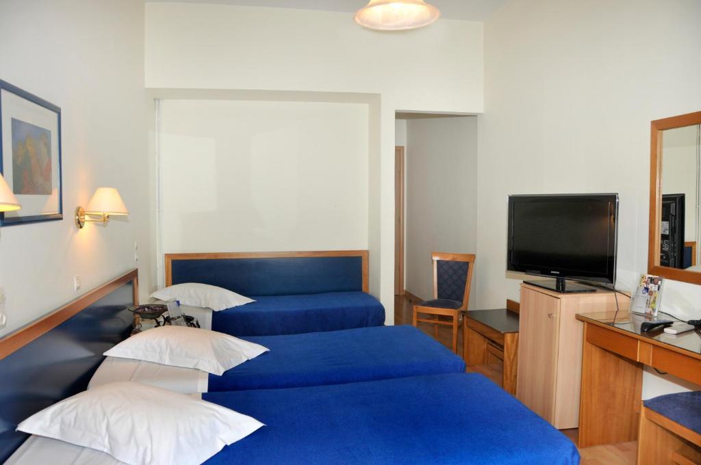 Hotel Elena Lamía Pokoj fotografie